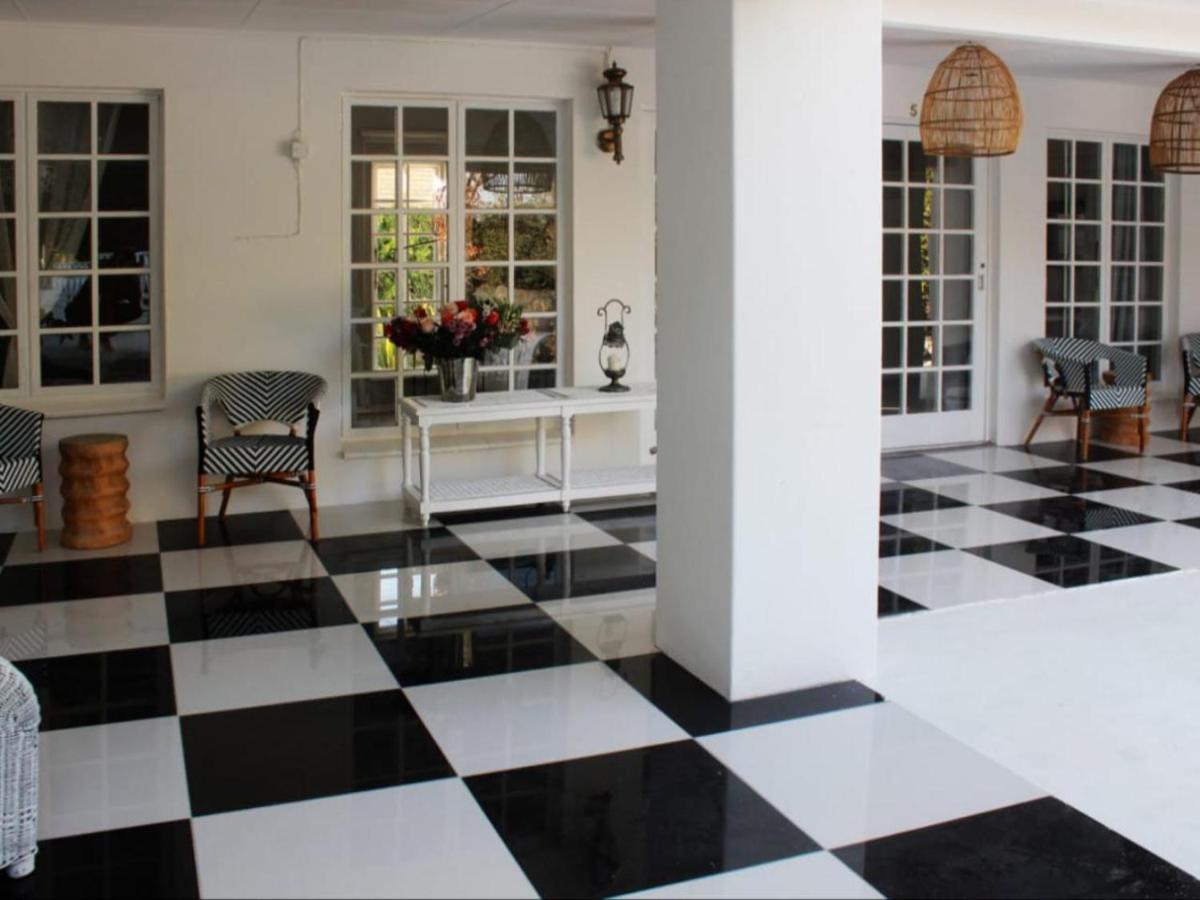 La Belle Guest House บลูมฟอนเทน ภายนอก รูปภาพ